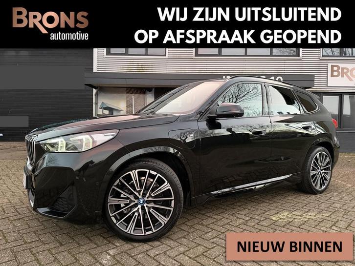 BMW X1 xDrive30e 20 inc l Pano l Zeer luxe l Hybrid, Auto's, BMW, Bedrijf, Te koop, X1, 360° camera, 4x4, ABS, Achteruitrijcamera