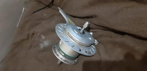 Voorwiel naaf met naafdynamo shimano NEXUS type dh-2r30-e, Fietsen en Brommers, Fietsonderdelen, Gebruikt, Algemeen, Wiel, Ophalen of Verzenden
