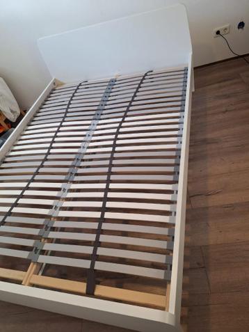 IKEA Bed frame with blades - afbeelding 2