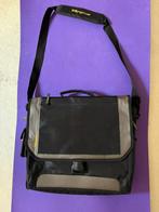 Nieuwe laptop tas., Computers en Software, Laptoptassen, Ophalen, Zo goed als nieuw