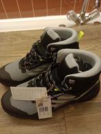 Adidas Terrex Swift R3 MID, Ophalen of Verzenden, Nieuw, Schoenen