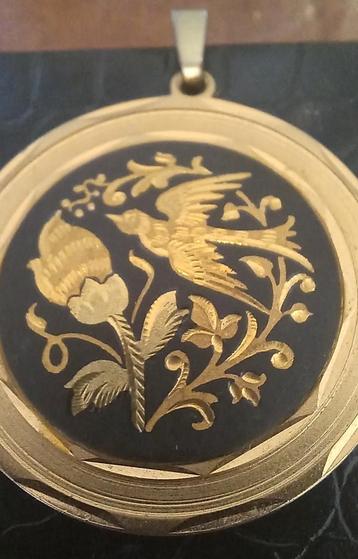 Grote Damascene hanger beschikbaar voor biedingen