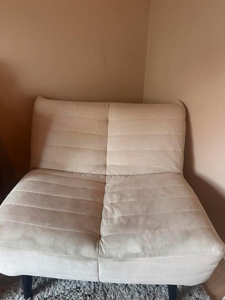 Gratis af te halen stoel van karwei, Huis en Inrichting, Stoelen, Gebruikt, Eén, Ophalen