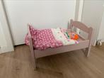 Houten poppenbed, IKEA, Kinderen en Baby's, Speelgoed | Poppen, Ophalen, Zo goed als nieuw, Babypop