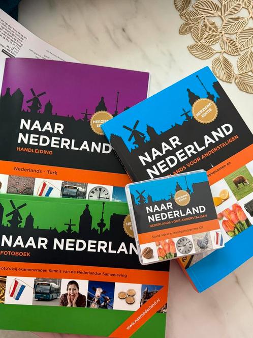 Naar Nederland Turks, Boeken, Schoolboeken, Zo goed als nieuw, Nederlands, Overige niveaus, Ophalen