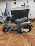 Zip iget te koop 2019 snor, Fietsen en Brommers, Scooters | Piaggio, Ophalen, Zo goed als nieuw, Benzine, Zip