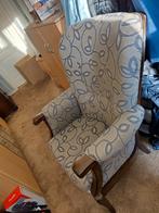 Leuke Leunstoel met Houten Details, Huis en Inrichting, Fauteuils, Ophalen, Hout, Gebruikt, Klassiek