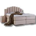 Luxe Beige Boxspring met Nachtkastje & Bankje, Beige, Ophalen of Verzenden, 180 cm, 200 cm