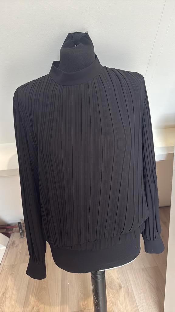 Caroline Biss blouse 38, Kleding | Dames, Blouses en Tunieken, Zo goed als nieuw, Maat 38/40 (M), Ophalen of Verzenden