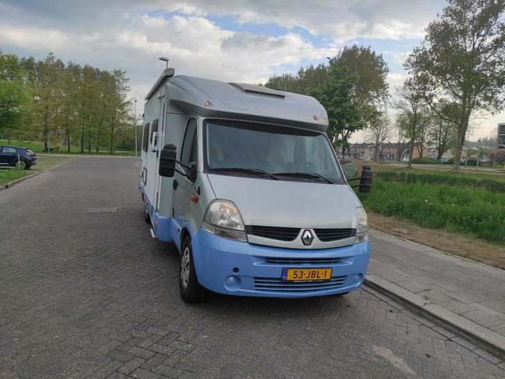 Bürstner T700, Caravans en Kamperen, Campers, Bedrijf, tot en met 2, Half-integraal, Bürstner, Diesel, Handgeschakeld, Halve Treinzit