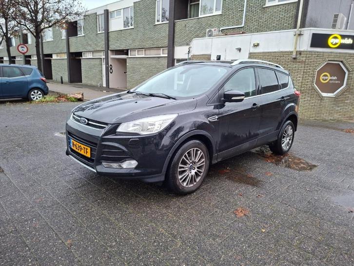 Ford Kuga 1.6 T 110KW AWD 2013 Zwart, Auto's, Ford, Bedrijf, Kuga, ABS, Airconditioning, Bluetooth, Boordcomputer, Centrale vergrendeling