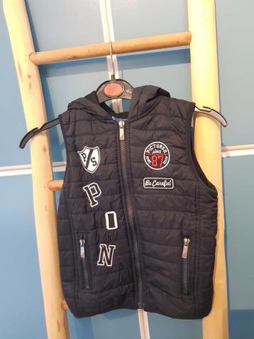 Bodywarmer van L&Y, maat is voor 5 jaar beschikbaar voor biedingen