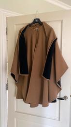 Wol/cashmere cape/ mantel van Peter James., Kleding | Dames, Overige Dameskleding, Ophalen of Verzenden, Zo goed als nieuw