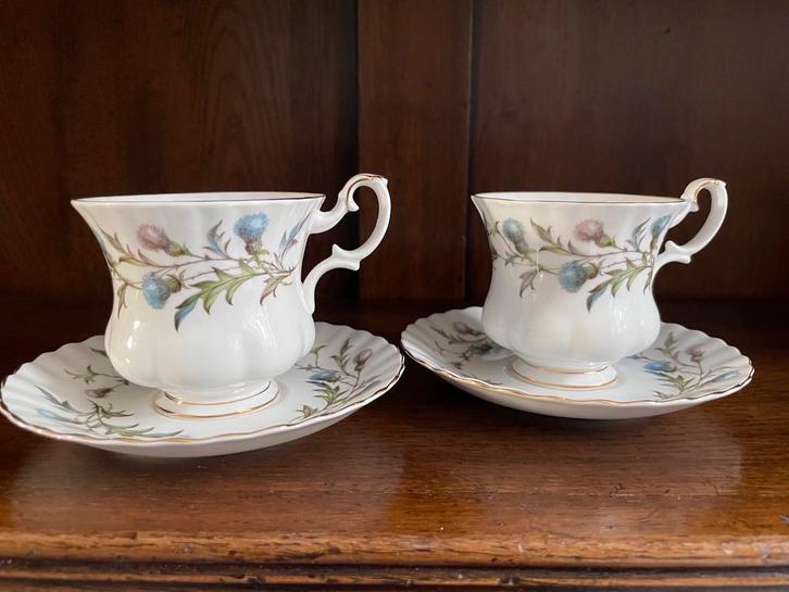 Royal Albert Brigadoon 2x kop en schotel, Antiek en Kunst, Antiek | Servies los, Ophalen