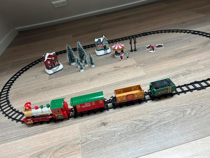 Kersttrein met miniaturen, Diversen, Kerst, Nieuw, Ophalen