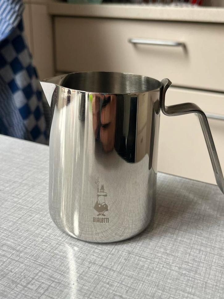 Bialetti Melkkan RVS 300ml, Huis en Inrichting, Keuken | Keukenbenodigdheden, Nieuw, Ophalen of Verzenden
