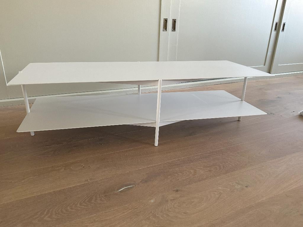 Mooie, bijzondere design salontafel zachtgrijs lichtgrijs, Huis en Inrichting, Tafels | Salontafels, Ophalen, Minder dan 50 cm