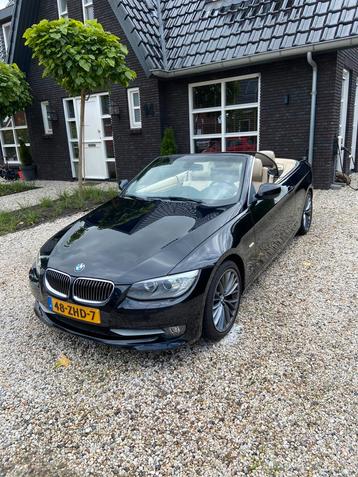 BMW 3-Serie 2.0 I 320 Cabrio 125KW 2012 Zwart beschikbaar voor biedingen