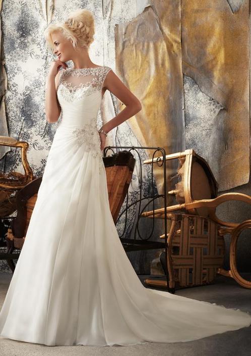 Trouwjurk Mori Lee tweedehands 38/40, Kleding | Dames, Trouwkleding en Trouwaccessoires, Zo goed als nieuw, Trouwjurk, Wit, Verzenden