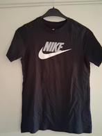 Nieuw Nike shirt kindermaat s, Ophalen of Verzenden, Nieuw, Shirt of Longsleeve