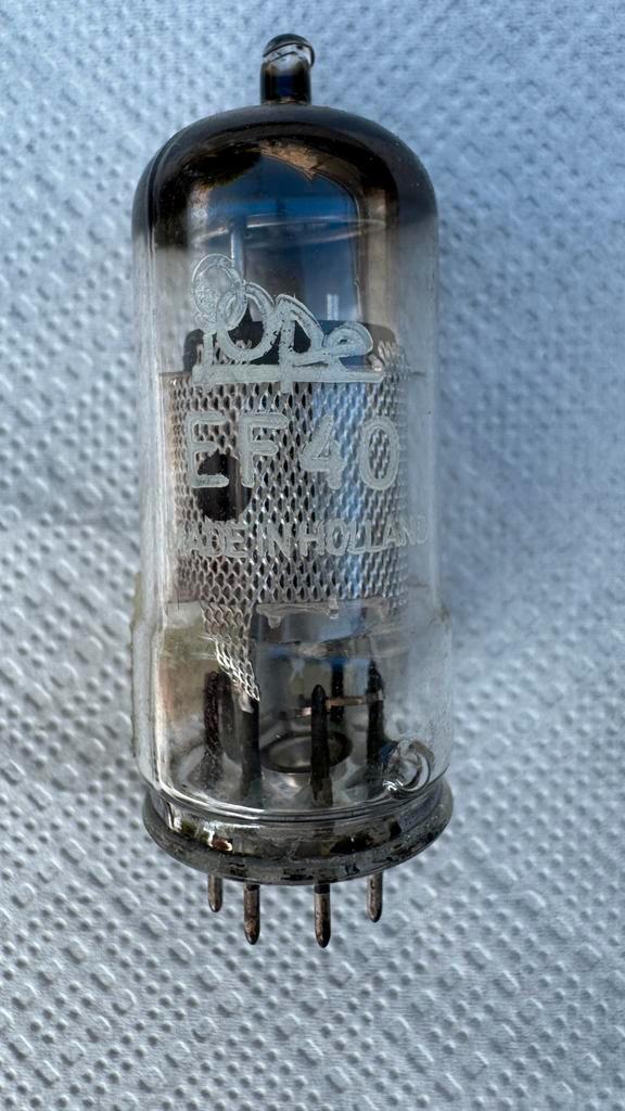 EF40 POPE  prijs. Per 3 stuks 25€, Antiek en Kunst, Antiek | Tv's en Audio, Ophalen of Verzenden