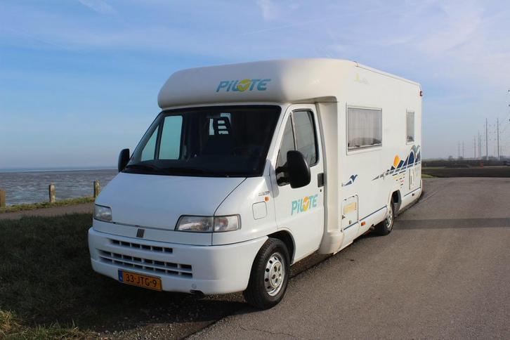 Fiat 230 pilote, Caravans en Kamperen, Campers, Particulier, tot en met 4, Half-integraal, Pilote, Fiat, Diesel, Handgeschakeld