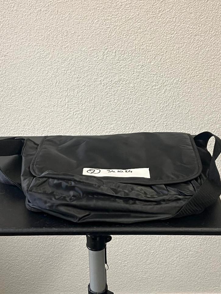 tas 7 34x7x24, Computers en Software, Laptoptassen, Gebruikt, Schoudertas, 15 inch, Ophalen of Verzenden