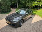 BMW 5-Serie 520I Touring, High Executive, Panoramadak, Leer, Beige, 4 cilinders, Stationwagon, Particulier