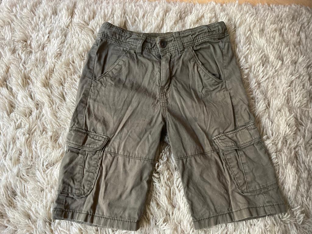 H&m hennes en maurits bruine korte broek maat 122 7 jaar!, Kinderen en Baby's, Kinderkleding | Maat 122, Gebruikt, Jongen, Broek