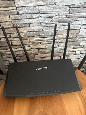 Asus RT-AC3200 Router - Krachtige Tri-Band beschikbaar voor biedingen