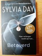 Sylvia Day – Betoverd, Ophalen of Verzenden, Zo goed als nieuw, Nederland