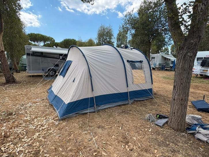 Vrijbuiter Outdoor Maple 310 bungalowtent 4 persoons, Caravans en Kamperen, Tenten, tot en met 4, Zo goed als nieuw, Ophalen