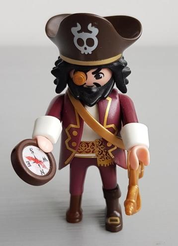 Playmobil Super 4 Haaibaard Piraat 4798 beschikbaar voor biedingen