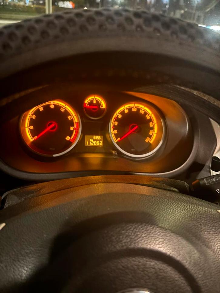 Opel Corsa 1.2 • 5-deurs•Lage km-stand •Trekhaak •Nette auto, Auto's, Opel, Particulier, Corsa, Benzine, C, Hatchback, Handgeschakeld