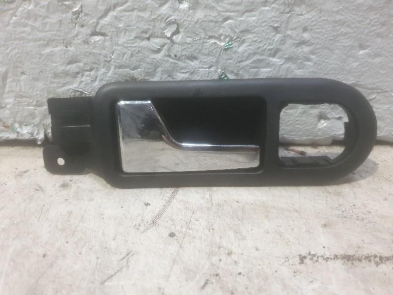 Portiergreep Binnen Links Voor Volkswagen Golf IV (1J1) 1998, Auto-onderdelen, Gebruikt, Volkswagen, Volkswagen AG, Kundenbetreuung@volkswagen.de