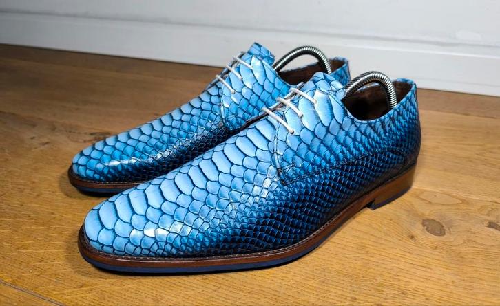 Floris van Bommel herenschoenen maat 6 / 40, Kleding | Heren, Schoenen, Zo goed als nieuw, Veterschoenen, Blauw, Ophalen