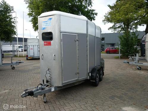 Zeer mooie Ifor williams met aluminium vloer en vooruitloop, Dieren en Toebehoren, Paarden en Pony's | Trailers en Aanhangwagens