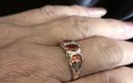 Gouden Vintage ring edelsteen vuuropaal en diamant. 2025/426, Oranje, Ophalen of Verzenden, Zo goed als nieuw, .