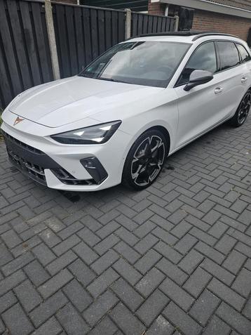 Cupra Leon vz 4x4 333pk pano ambient virtual electrisch klep beschikbaar voor biedingen