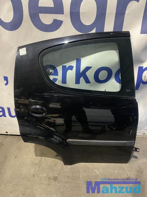 PEUGOET 107 Rechts zwart EXZ Rechts achter deur portier 2005, Auto-onderdelen, Carrosserie en Plaatwerk, Deur, Peugeot, Gebruikt