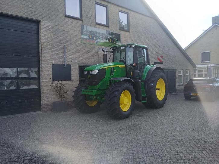 John Deere 6M230 (bj 2025), Zakelijke goederen, Agrarisch | Tractoren, John Deere, meer dan 160 Pk, Nieuw