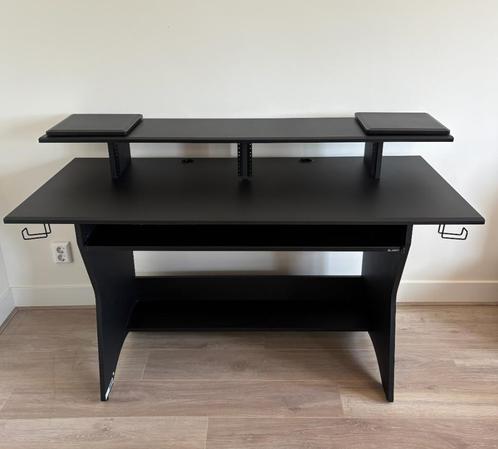 Music Production Studio Desk ordered from Thomann, Huis en Inrichting, Bureaus, Zo goed als nieuw, Bureau, Ophalen