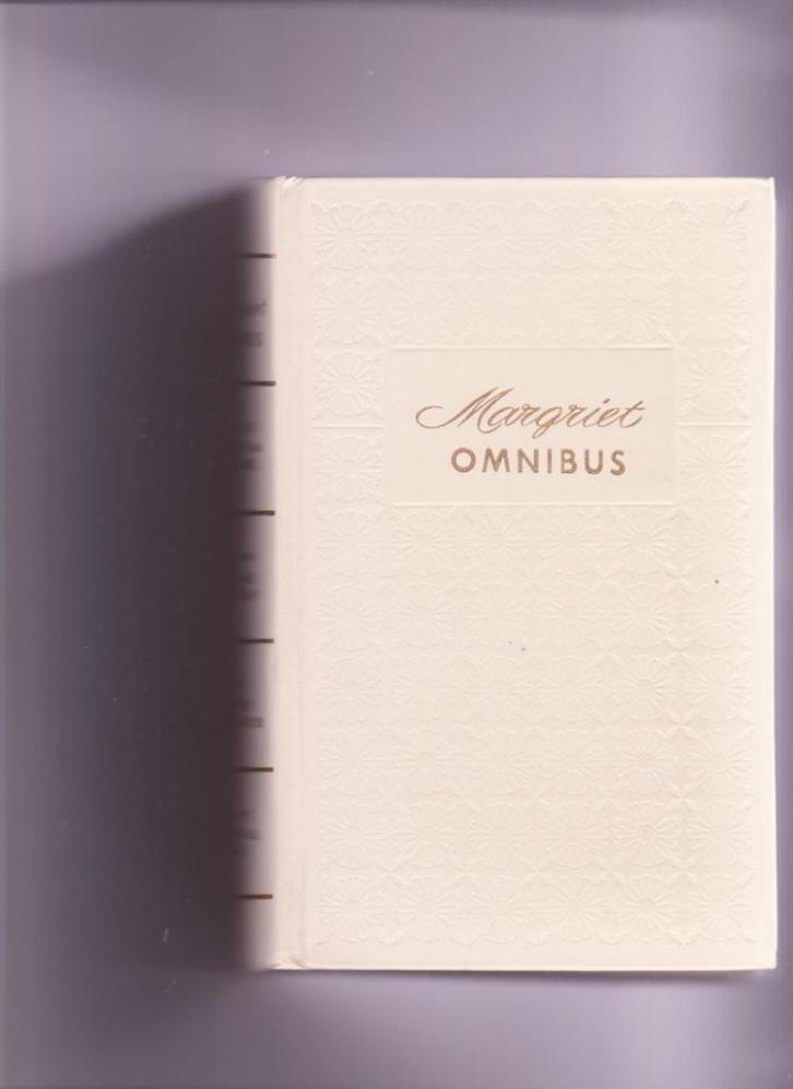 Margriet bibliotheek omnibus 4in1 Gallico, Shann, Lee ,Gaye, Boeken, Romans, Zo goed als nieuw, Ophalen