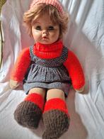 Mooie pop met zacht lijfje 55 cm, Verzamelen, Poppen, Ophalen of Verzenden, Zo goed als nieuw, Pop