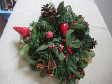 oud KERSTKRANSJE beschikbaar voor biedingen