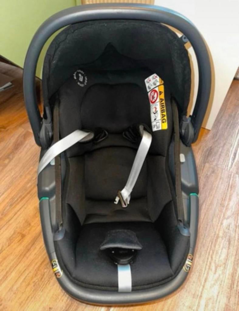 Maxi-Cosi Coral i-Size autostoel (0-12 mnd), Ophalen, Gebruikt, Zijbescherming, Isofix
