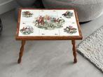 Antiek bijzettafeltje met tegeltjes, Huis en Inrichting, Tafels | Salontafels, Minder dan 50 cm, 50 tot 100 cm, Rond, Ophalen of Verzenden