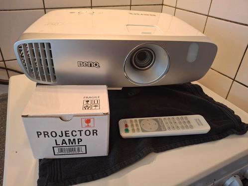 Benq w1110 rgbrgb 1080p projector beamer, Audio, Tv en Foto, Beamers, Gebruikt, DLP, Full HD (1080), Ophalen of Verzenden