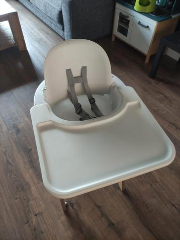 Stokke Steps baby inzet inclusief tray beschikbaar voor biedingen