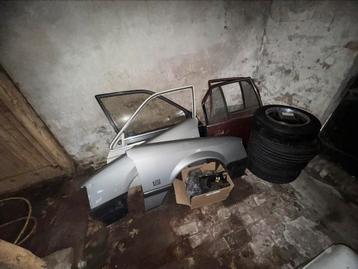 Diverse onderdelen opel commodore c/rekord e beschikbaar voor biedingen